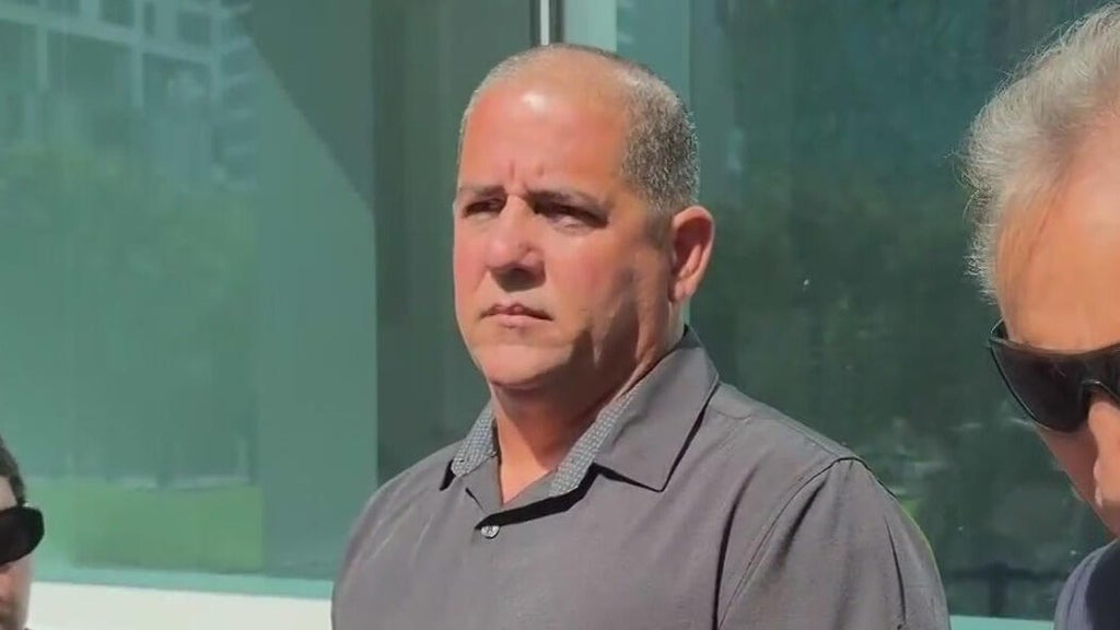 Tugboat captain involved in deadly 2025 Biscayne Bay sailboat crash faces sentencing — CBS Miami, Jupiter Business news