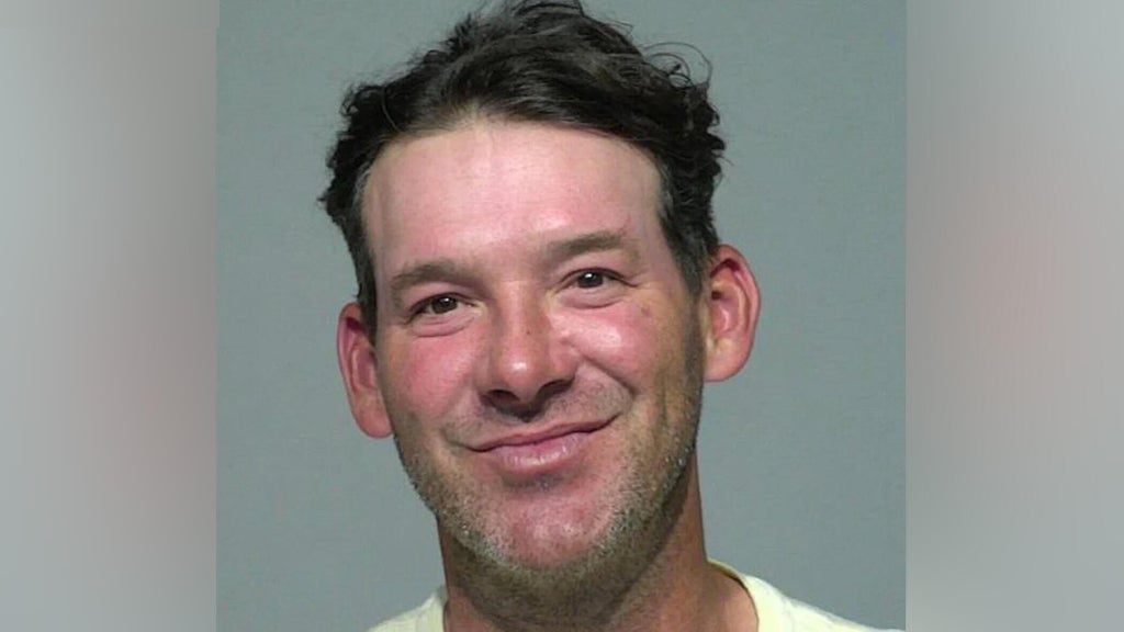 Tony Romo on leave from CBS Sports after arrest in Wisconsin on charge of driving while intoxicated — CBS Miami, Jupiter Arts news