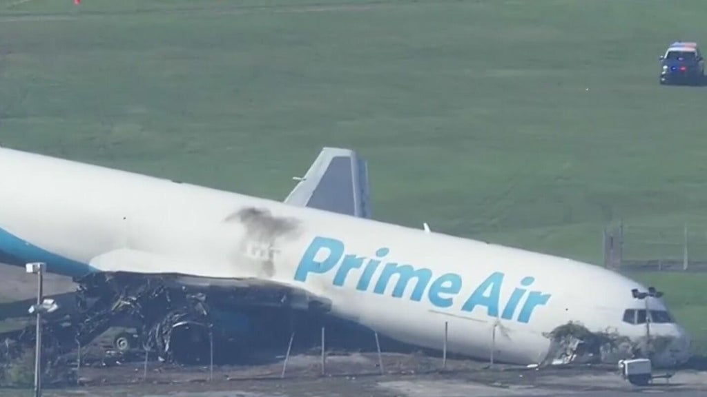 Amazon suspends partnership with 21 Air after crash at Miami International Airport — CBS Miami, Jupiter Community news