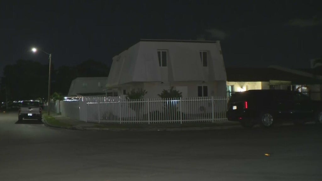 Man stabbed multiple times in Miami Gardens, police say — CBS Miami, Jupiter Schools news