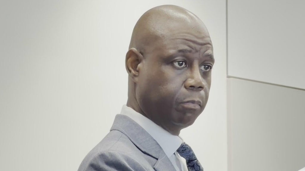 North Miami mayor disqualified from race, leaving opponent as only person on ballot — CBS Miami, Jupiter Government news