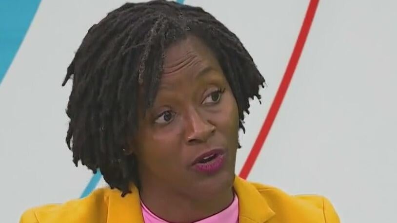 Angie Nixon campaigning in Liberty City — Jupiter Government news