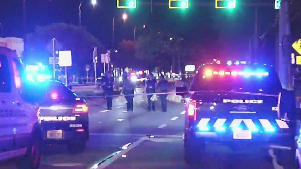 Man in Lauderhill seriously hurt in apparent hit-and-run, police say — CBS Miami, Jupiter Health news