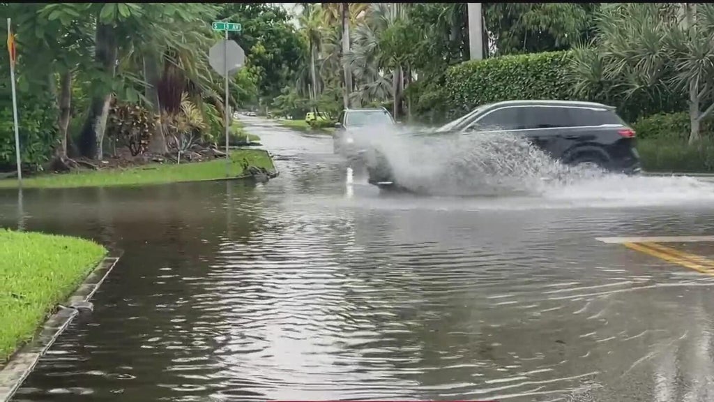 Heavy rain causes street flooding across parts of South Florida — CBS Miami, Jupiter Community news