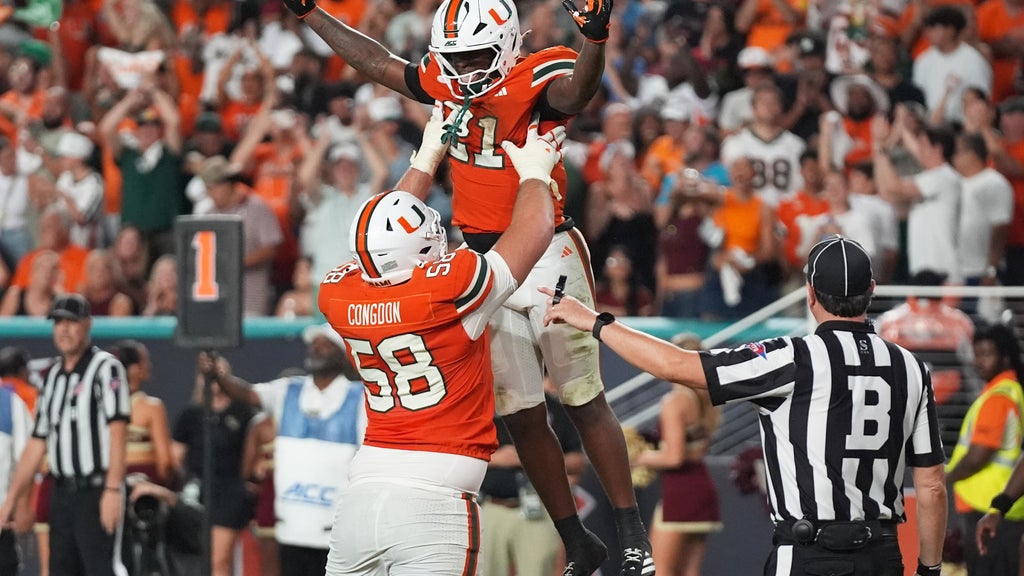 Miami is No. 1 in AP Top 25 for 1st time since '02, No. 2 BYU's ranking best since '84 title season — CBS Miami, Jupiter Technology news