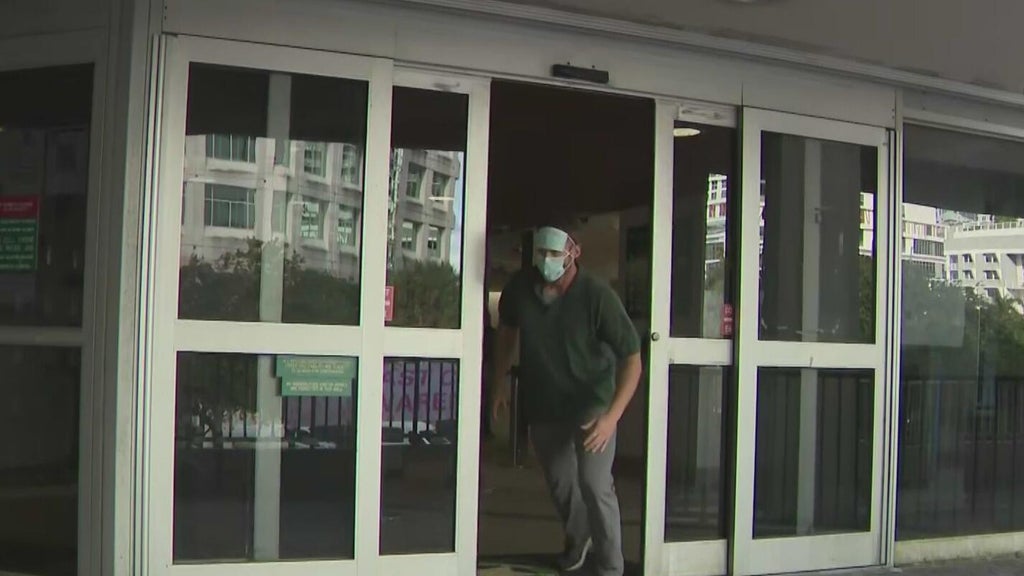 Suspended Broward officer runs out of jail after arrest for alleged identity theft on dead man — CBS Miami, Jupiter Community news