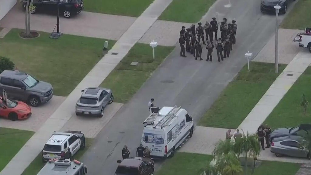 Man shot woman and fatally turned the gun on himself at SW Miami-Dade home, deputies say — CBS Miami, Jupiter Community news