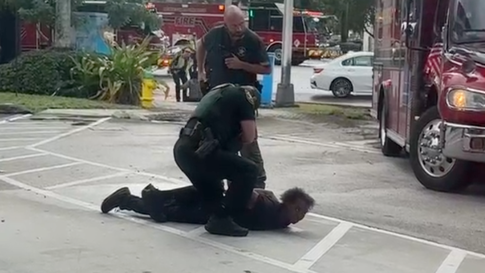 Woman arrested, person hospitalized after multi-vehicle crash, vehicle hits Deerfield Beach gas station — CBS Miami, Jupiter Real Estate news