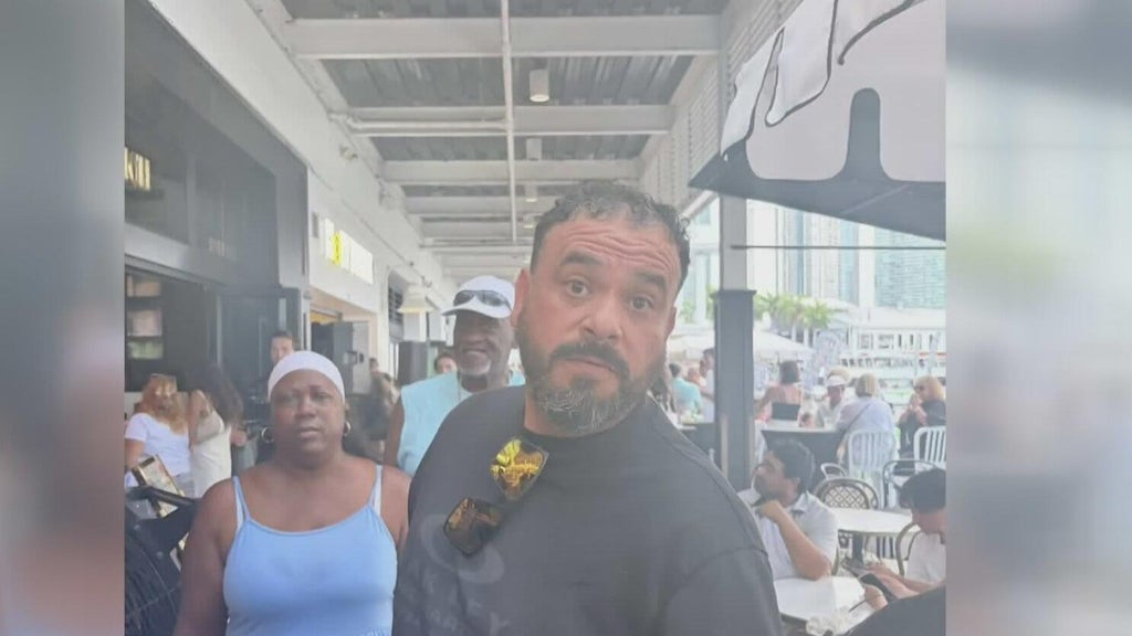 Texas man accused of punching bartender at Miami's Hard Rock Cafe leaving her with concussion and broken tooth — CBS Miami, Jupiter Dining news
