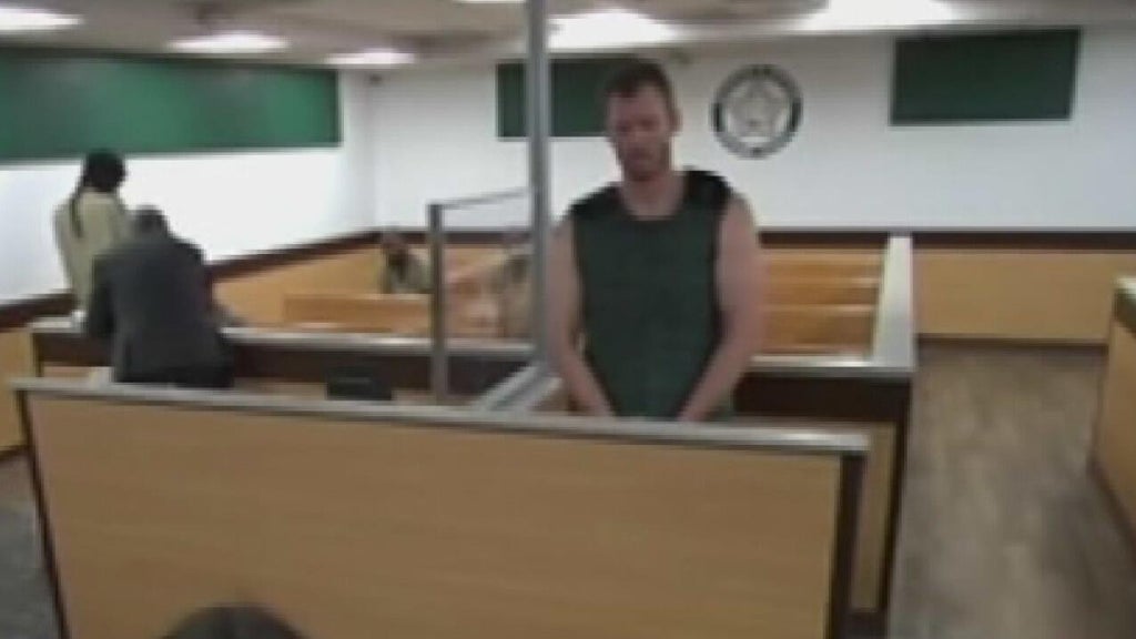 Lauderhill officer appears in court after being accused of taking over home of man who died — CBS Miami, Jupiter Community news