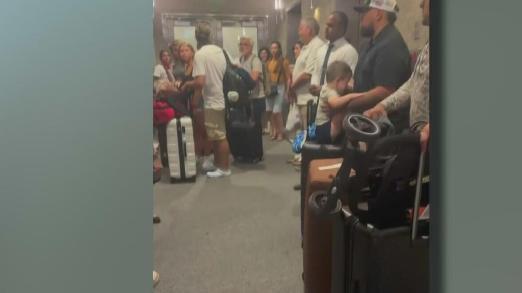 City of Miami cracks down on Brickell short term rentals — CBS Miami, Jupiter Real Estate news
