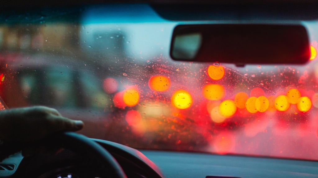 Driver arrested after throwing glass bottle at woman in Hallandale Beach road rage attack, police say — Jupiter Community news