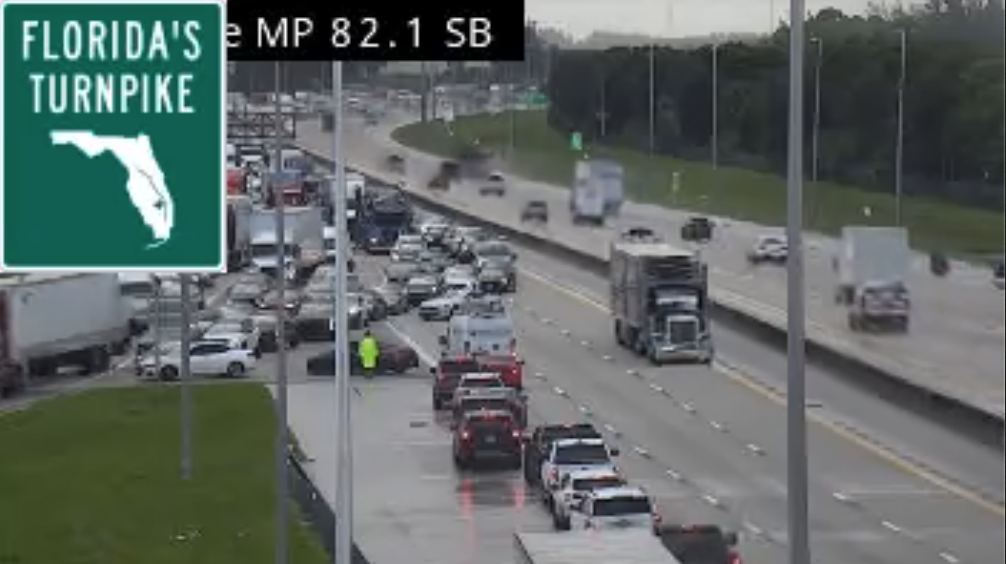 Crash blocks all southbound lanes on Florida's Turnpike in Delray Beach — WPTV NBC West Palm Beach, Jupiter Community news