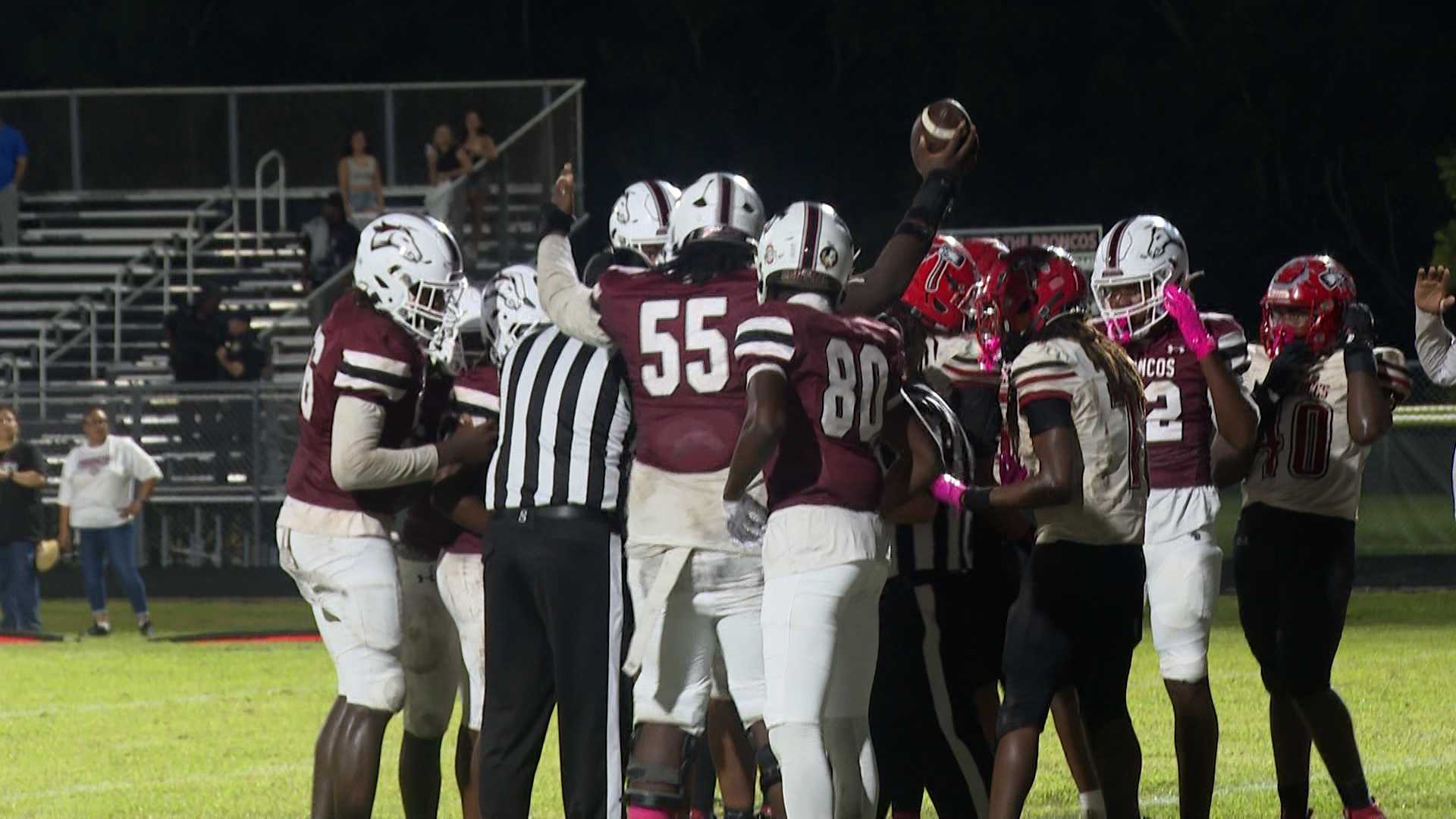 Week 8 Friday night high school football scores and highlights — WPBF Sports Palm Beach, Jupiter Schools news