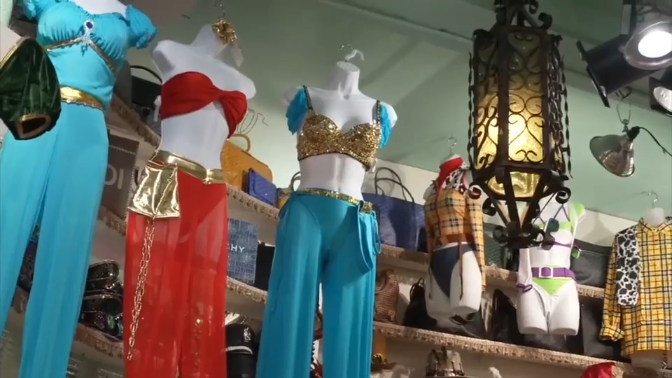 Miami Twice puts the sexy into Halloween with the hottest costumes for the spooky season — WSVN Entertainment, Jupiter Health news